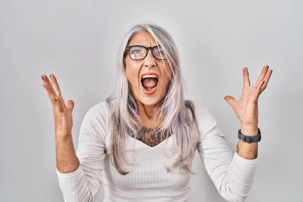 Middle Age Woman Grey Hair Standing White Background Crazy Mad — Stock Photo, Image