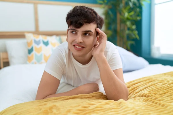 Non Binary Man Smiling Confident Lying Bed Bedroom — Stok fotoğraf