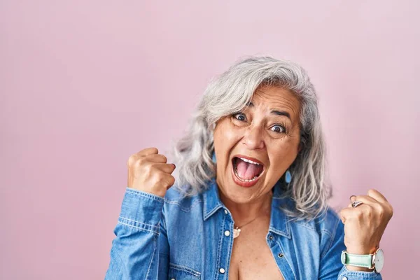 Middle Age Woman Grey Hair Standing Pink Background Excited Success — Stockfoto