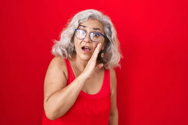 Middle Age Woman Grey Hair Standing Red Background Hand Mouth — Stock Photo, Image