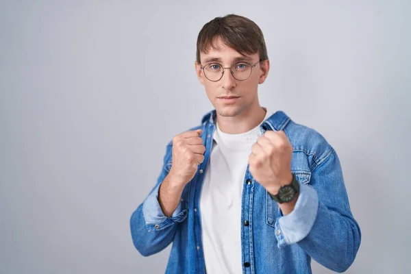 Caucasian Blond Man Standing Wearing Glasses Ready Fight Fist Defense — Stock Photo, Image