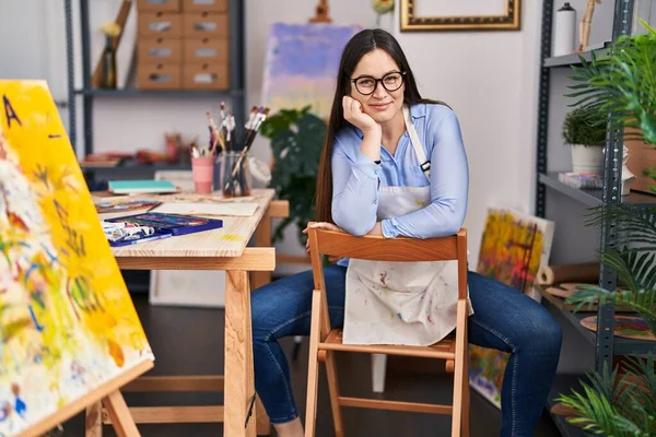 Young Woman Artist Smiling Confident Art Studio — Foto Stock
