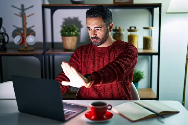 Young Hispanic Man Beard Using Computer Laptop Night Home Doing — Stock Photo, Image