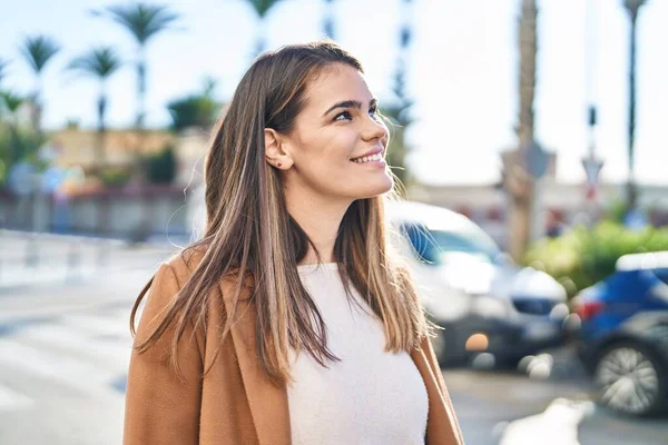 Young Beautiful Hispanic Woman Smiling Confident Looking Sky Street — Stock Fotó