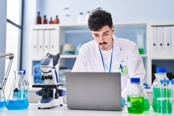 Young Caucasian Man Scientist Using Laptop Laboratory —  Fotos de Stock