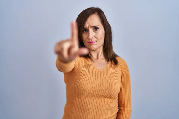 Middle Age Brunette Woman Standing Wearing Orange Sweater Pointing Finger — Stock Photo, Image