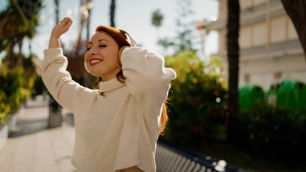 Young Redhead Woman Listening Music Dancing Park — Stock Photo, Image
