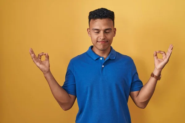 Young Hispanic Man Standing Yellow Background Relaxed Smiling Eyes Closed — Stock Photo, Image
