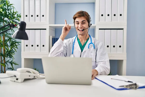 Young Doctor Man Working Online Appointment Surprised Idea Question Pointing — Stock Photo, Image