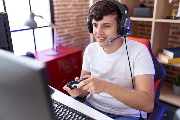 Non Binary Man Streamer Playing Video Game Using Joystick Gaming —  Fotos de Stock