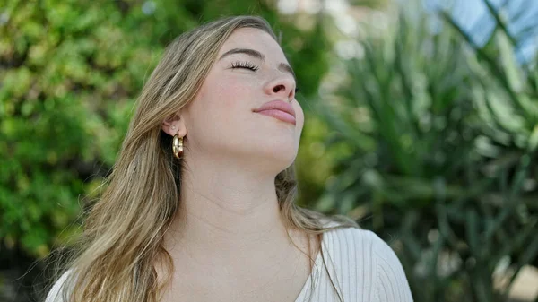 Young Blonde Woman Breathing Closed Eyes Park — Stock Photo, Image