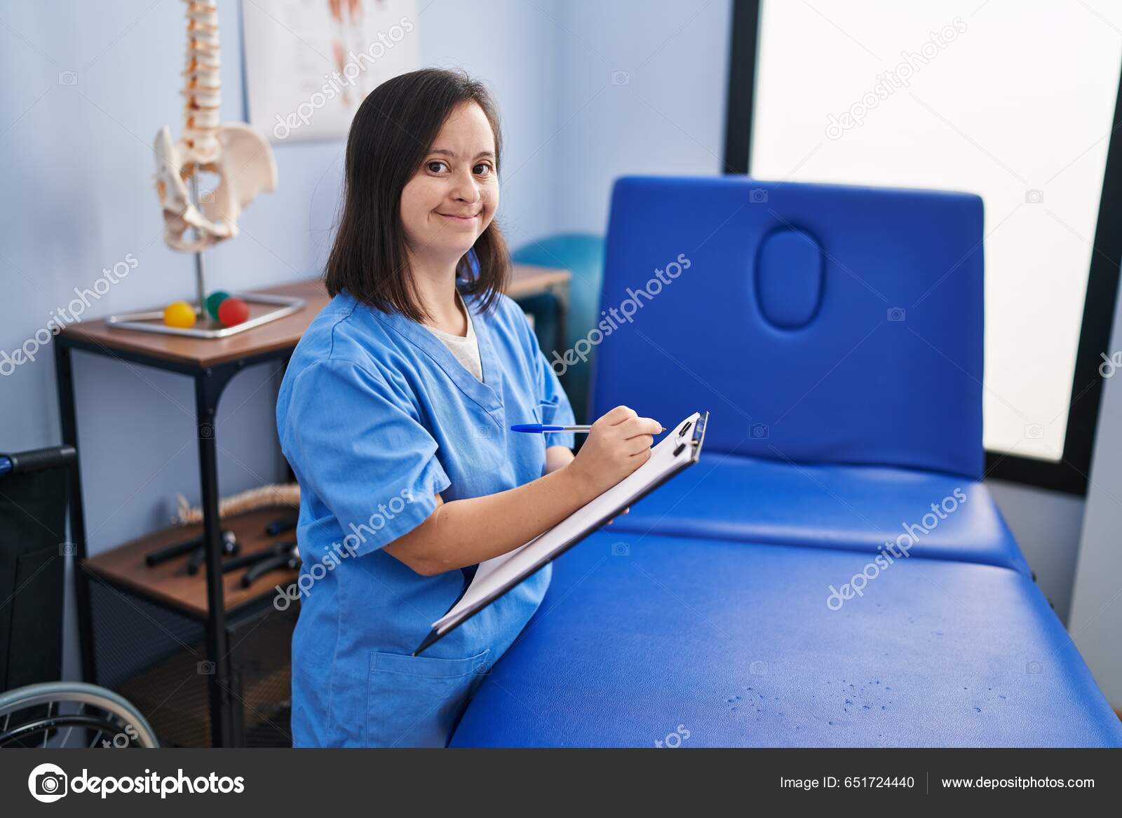 Mulheres trabalhando uniforme sorriso coração impressão dos