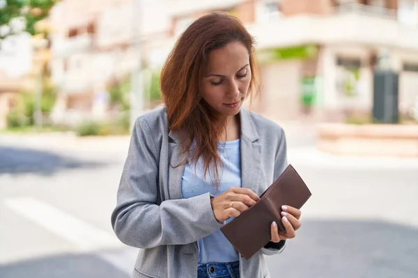 Young Woman Executive Holding Wallet Street — Stockfoto