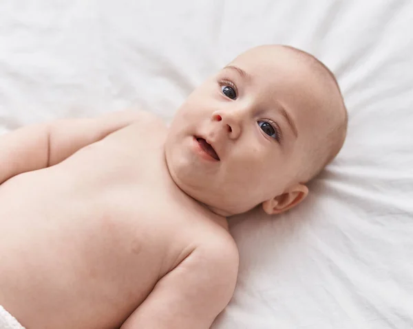 Adorable Caucasian Baby Lying Bed Bedroom — Zdjęcie stockowe