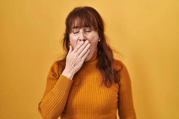 Middle Age Hispanic Woman Standing Yellow Background Bored Yawning Tired — Stock Photo, Image