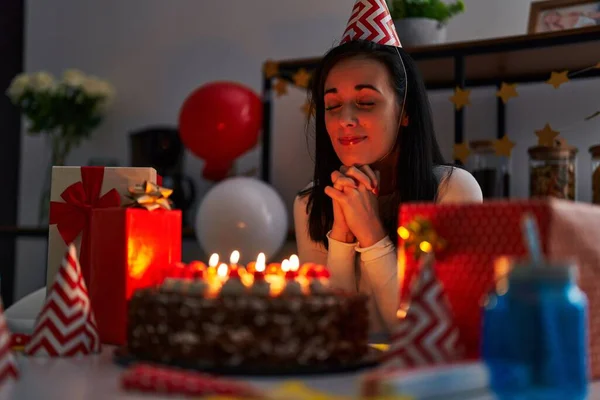 Young Caucasian Woman Celebrating Birthday Sitting Table Home — 图库照片