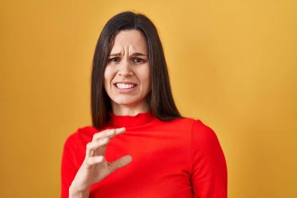 Young Hispanic Woman Standing Yellow Background Disgusted Expression Displeased Fearful — Photo