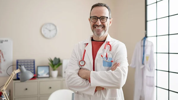 Middle Age Man Doctor Smiling Confident Standing Arms Crossed Gesture — Stock Fotó