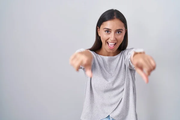 Young Hispanic Woman Standing White Background Pointing You Camera Fingers — Photo