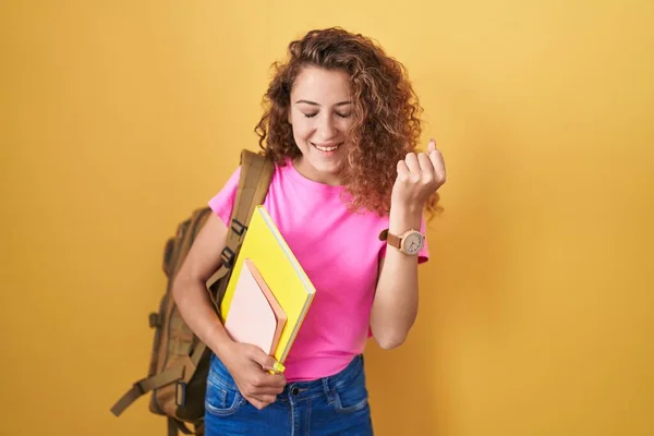 Young Caucasian Woman Wearing Student Backpack Holding Books Very Happy — Stock Photo, Image