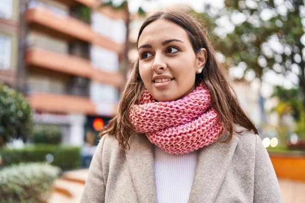 Young Beautiful Hispanic Woman Wearing Scarf Looking Side Park — 스톡 사진