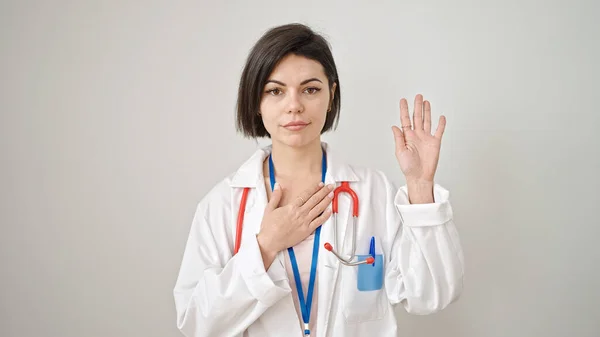 Young Caucasian Woman Doctor Making Oath Hand Chest Isolated White — Stock Photo, Image