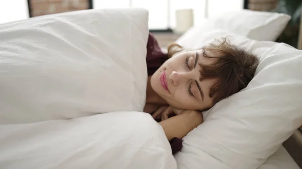 Young Caucasian Woman Sleeping Bed Pajama Bedroom —  Fotos de Stock