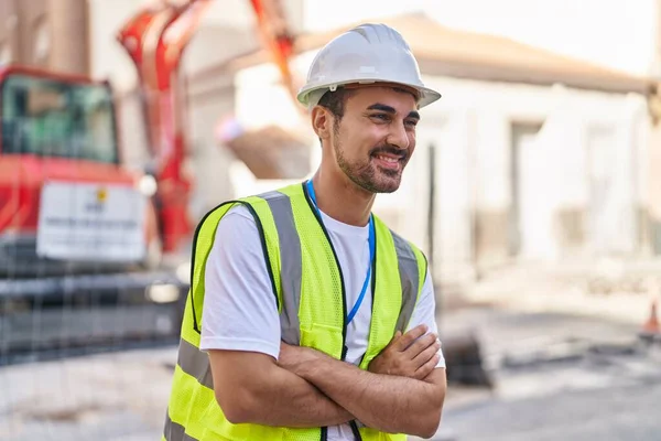 Young Hispanic Man Architect Smiling Confident Standing Arms Crossed Gesture — Stockfoto