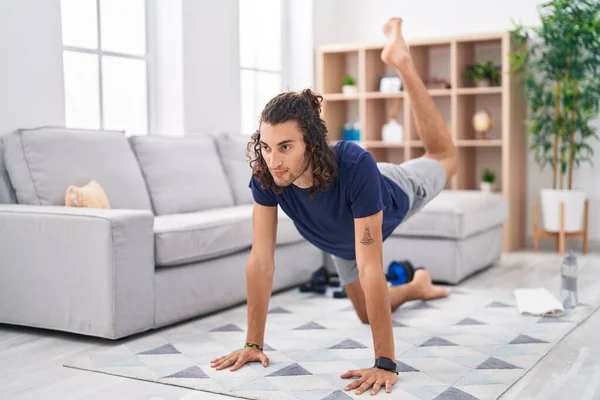 Young Hispanic Man Training Yoga Home — Fotografia de Stock
