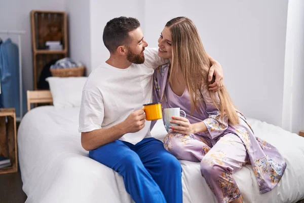 Man Woman Couple Hugging Each Other Drinking Coffee Bedroom — 스톡 사진