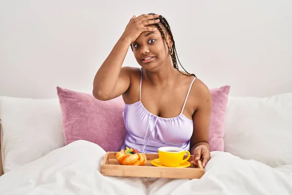 African American Woman Braids Holding Tray Breakfast Food Bed Stressed — Stock Photo, Image