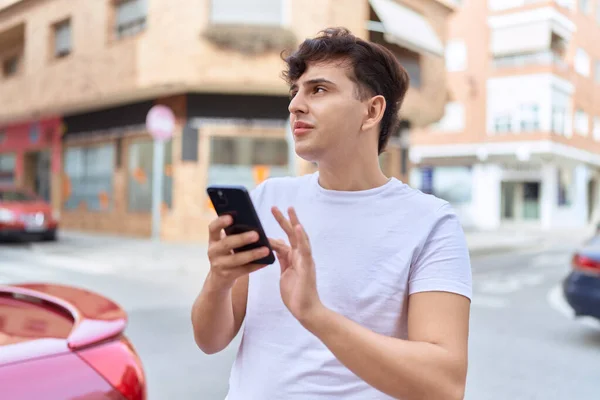 Non Binary Man Using Smartphone Relaxed Expression Street — Stock Fotó