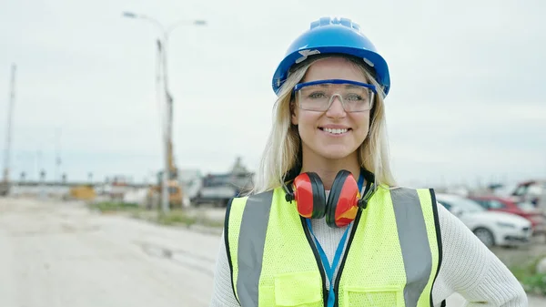 Young Blonde Woman Architect Smiling Confident Standing Street — Stock Photo, Image