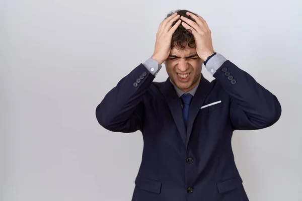 Young Hispanic Business Man Wearing Suit Tie Suffering Headache Desperate — Stock Photo, Image