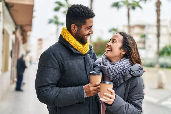 Man Woman Couple Smiling Confident Drinking Coffee Street — Stock fotografie