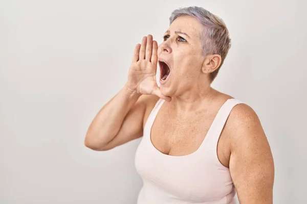 Middle Age Caucasian Woman Standing White Background Shouting Screaming Loud — Stock Photo, Image