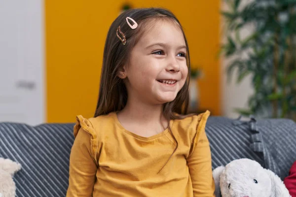 Adorable Hispanic Girl Smiling Confident Sitting Sofa Home — Stock Photo, Image