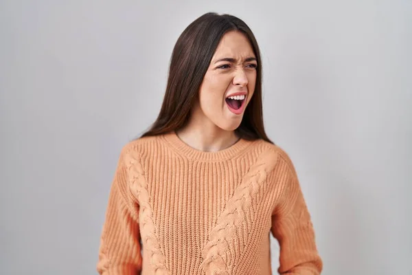 Young Brunette Woman Standing White Background Angry Mad Screaming Frustrated — Stockfoto