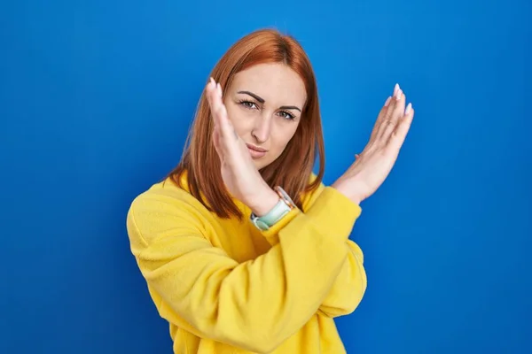 Young Woman Standing Blue Background Rejection Expression Crossing Arms Doing —  Fotos de Stock