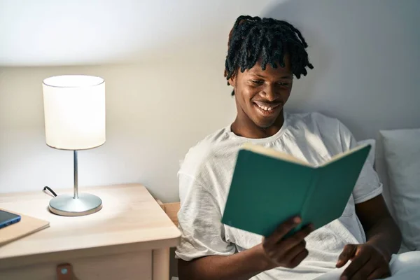 African American Man Reading Book Sitting Bed Bedroom — Photo