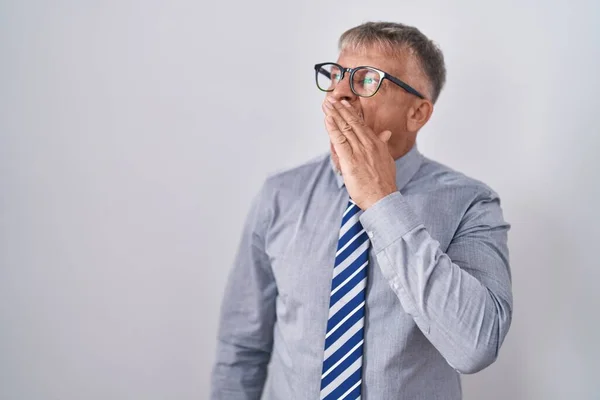 Hispanic Business Man Grey Hair Wearing Glasses Shouting Screaming Loud — Stock Photo, Image