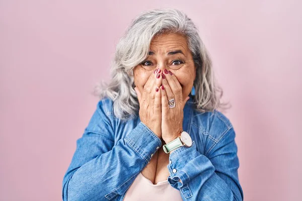 Middle Age Woman Grey Hair Standing Pink Background Laughing Embarrassed — Stock Photo, Image