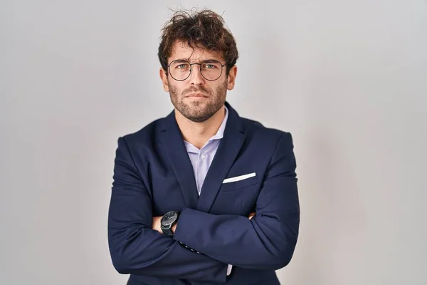 Homem Negócios Hispânico Usando Óculos Céticos Nervosos Desaprovando Expressão Rosto — Fotografia de Stock