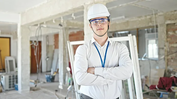 Young Hispanic Man Architect Standing Relaxed Expression Arms Crossed Gesture — Stock Photo, Image