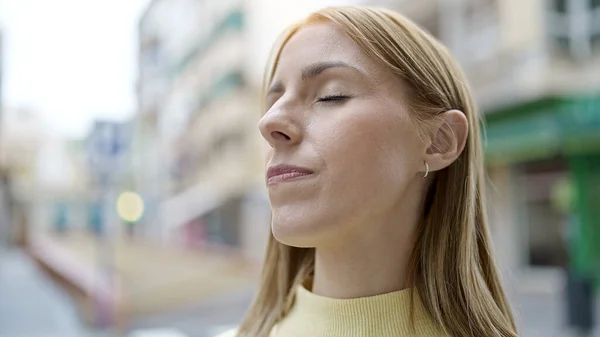 Young Blonde Woman Breathing Closed Eyes Street — Stock Photo, Image