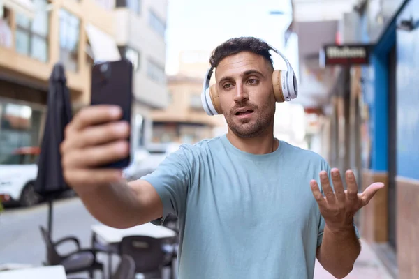 Young Hispanic Man Having Video Call Coffee Shop Terrace — Stock Photo, Image