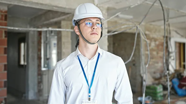 Young Hispanic Man Architect Standing Relaxed Expression Construction Site — Stock Photo, Image