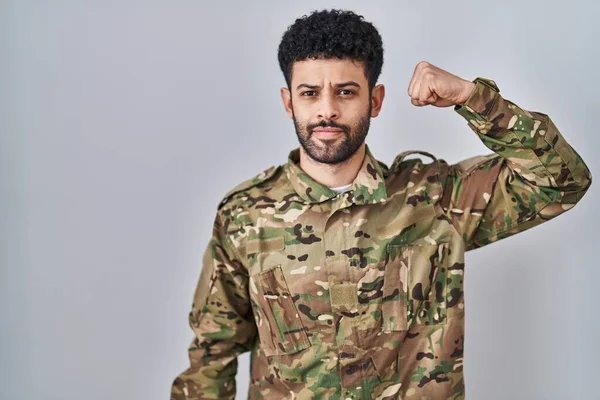 Arab Man Wearing Camouflage Army Uniform Strong Person Showing Arm — Stock Photo, Image
