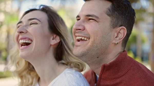 Man Woman Couple Smiling Confident Standing Together Park — ストック写真