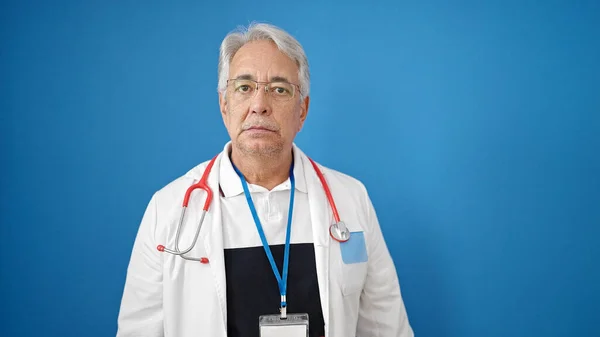 Middle Age Man Grey Hair Doctor Standing Serious Expression Isolated — Stock Photo, Image
